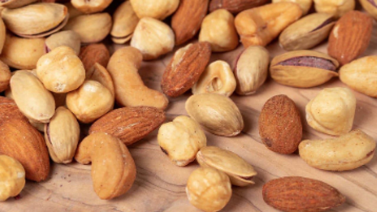 Foto - Kalori bombası için uyarılar: Kilolu insanlar kuru yemişi ne zaman tüketmeli? İşte ideal zaman