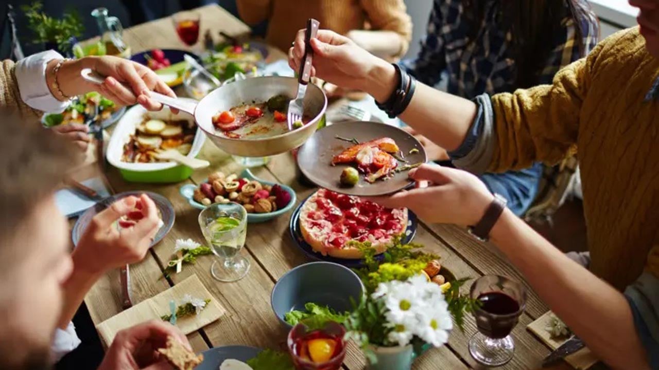 Foto - Kaloriyi unutun, gerçeğe dönün: Tokluk paketlerde değil, tabakta saklı!