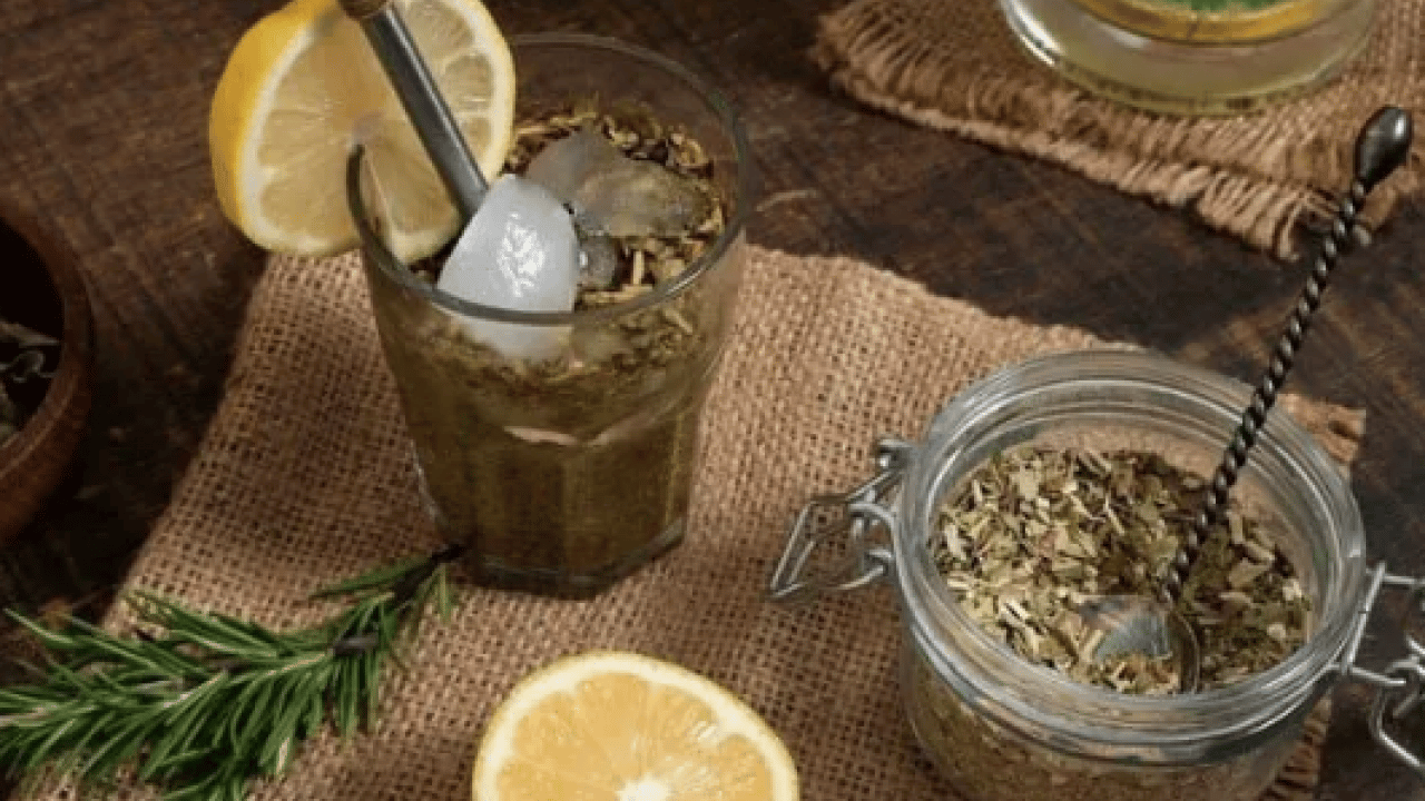 Foto - Kalp ve damar hastalıkları bile... Mutfaktaki doğal antibiyotik: Bir tutamı bile...