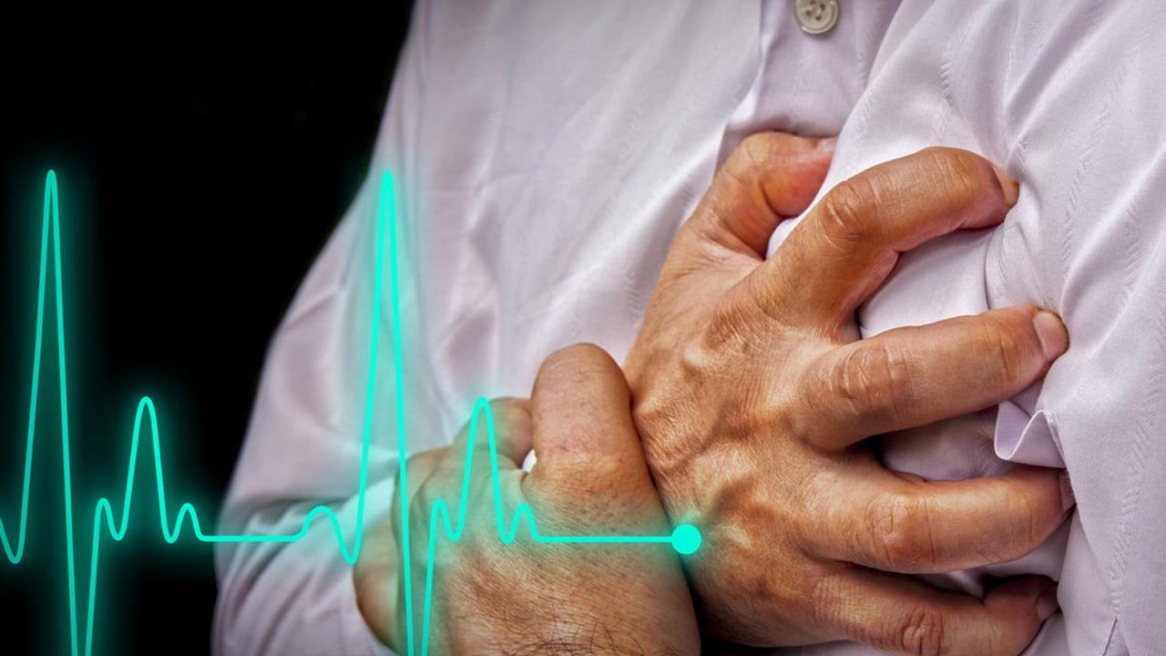 Foto - Kalp krizi olabilir: Uzman olmayan kişilerin yapılan boyun masajları gençlerde inme sebebi! 