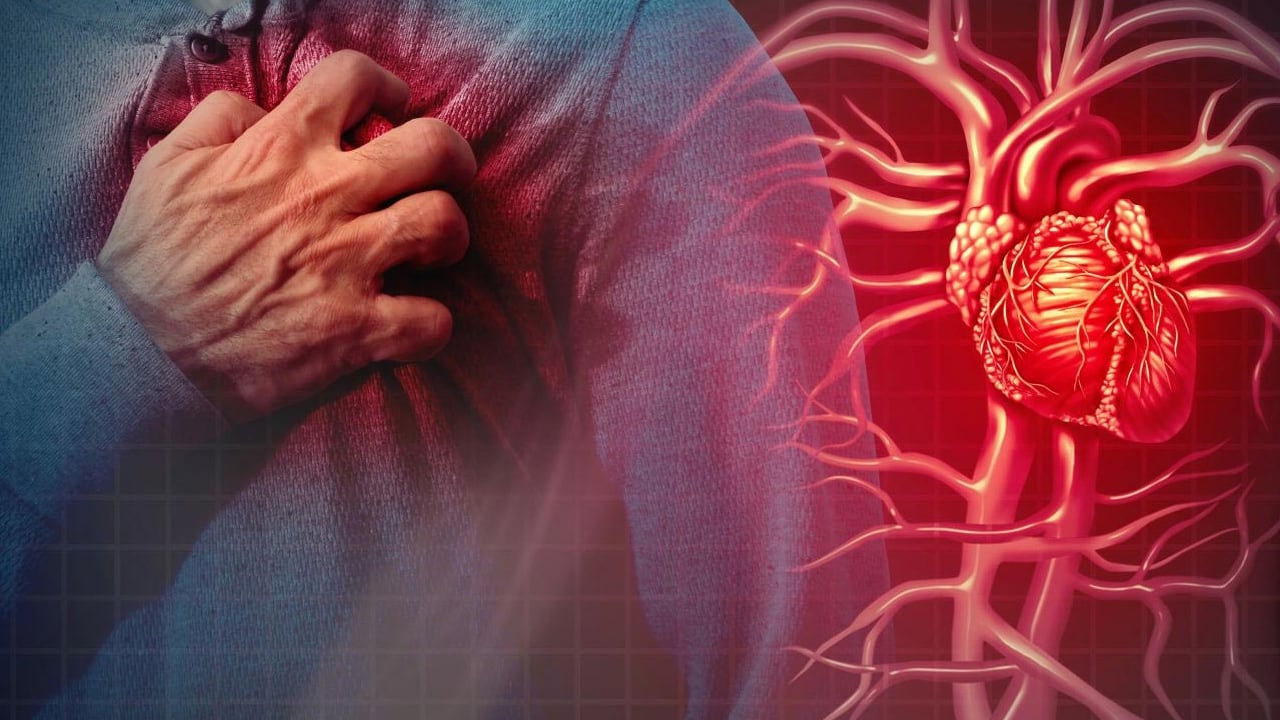 Foto - Kalp krizi olabilir: Uzman olmayan kişilerin yapılan boyun masajları gençlerde inme sebebi! 