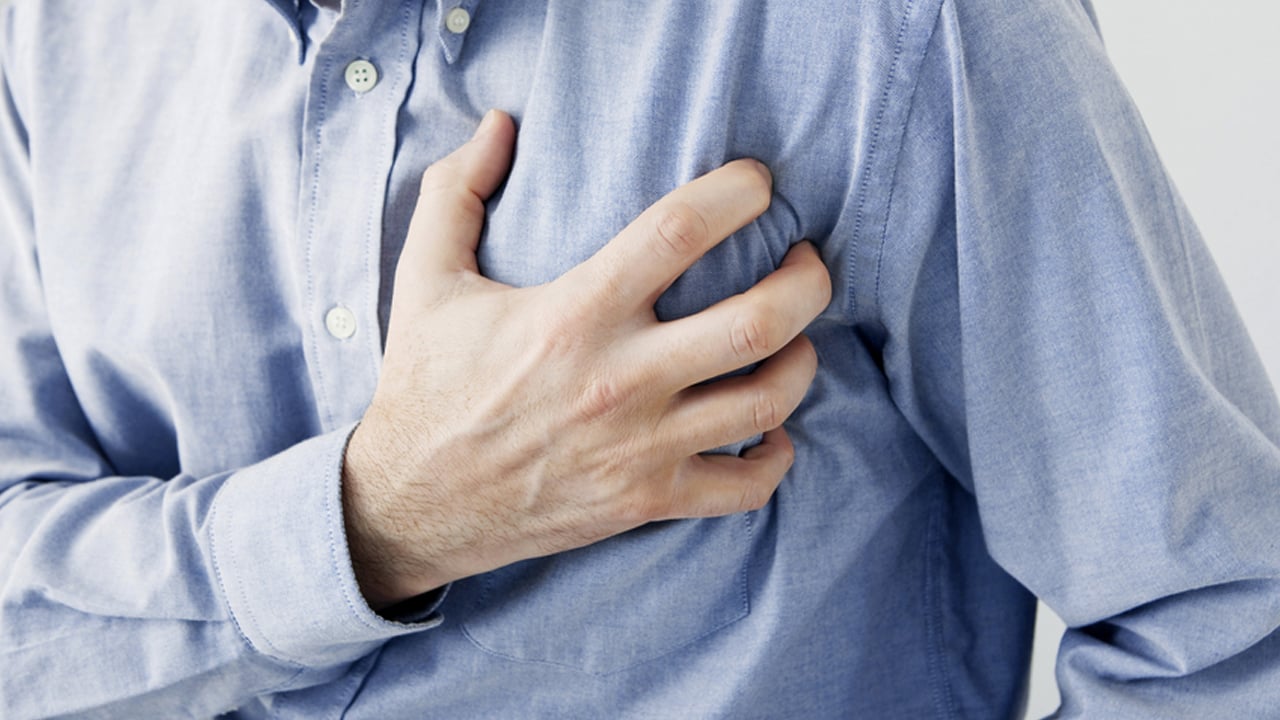 Foto - Kalp krizi olabilir: Uzman olmayan kişilerin yapılan boyun masajları gençlerde inme sebebi! 