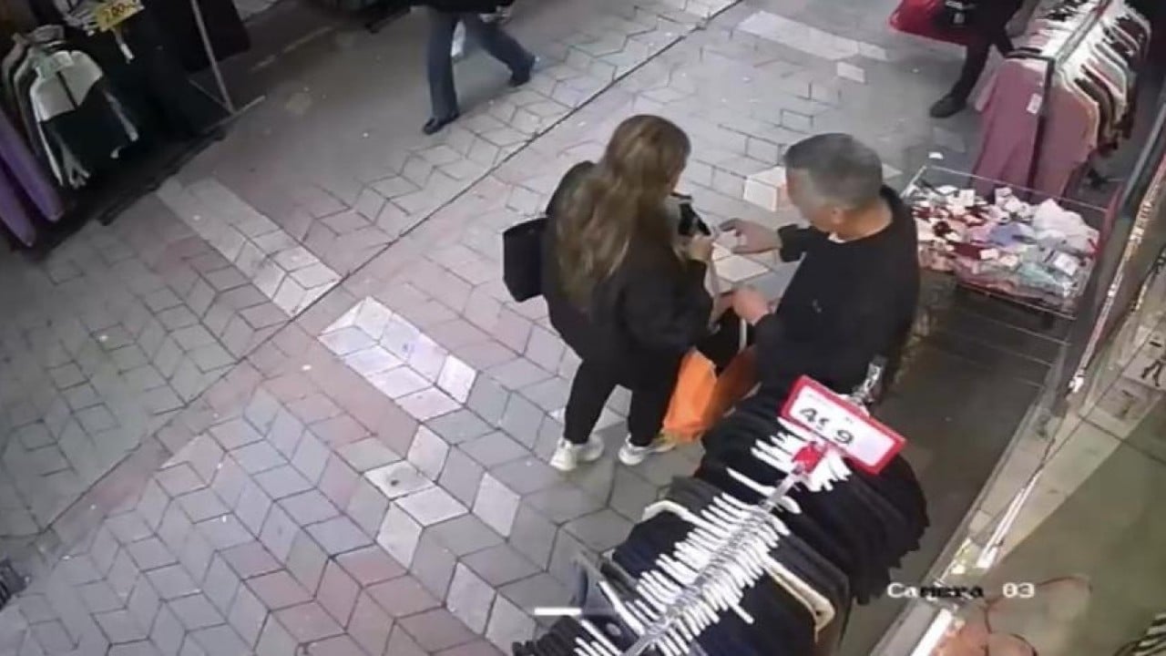 Foto - Kameralara yakalandılar Elbise hırsızı karı kocaya suçüstü