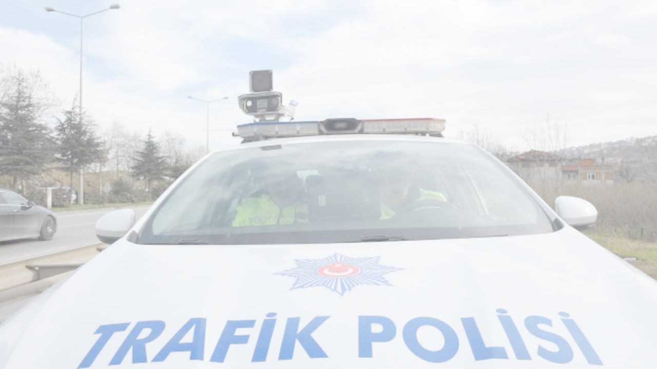 Foto - Kamerayı görünce zınk diye yavaşlayanlar çıra gibi yanacak! Radar cezalarında yeni dönem