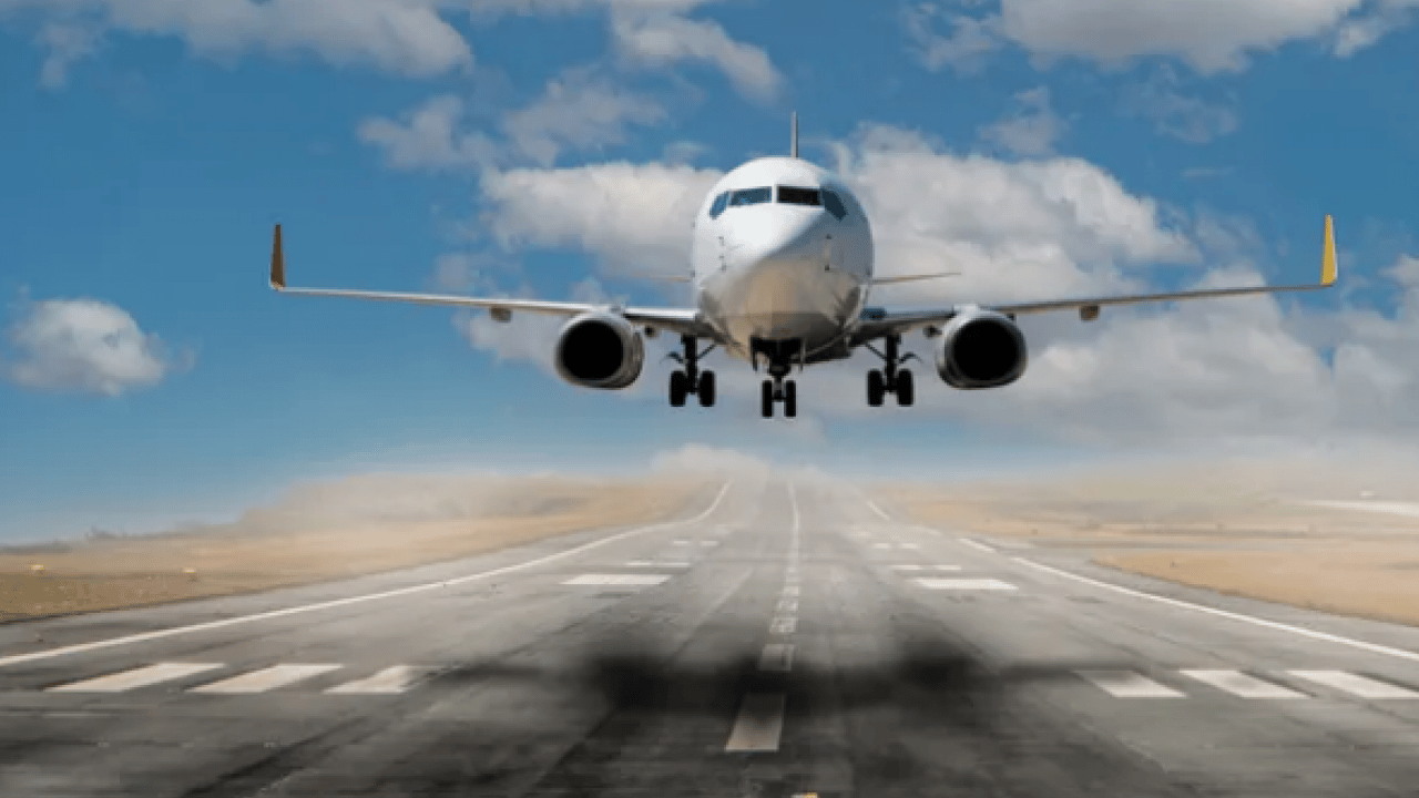 Kan dolaşımını bile... Uçakta sakın bacak bacak üstüne atmayın! Bedeli ağır olabilir…