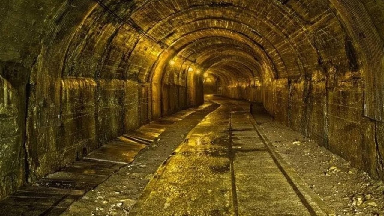 Foto - Yer altında devasa rezerv! Külçe külçe altın bulundu! 107 ton... Sır dolu jeolojik çizgi