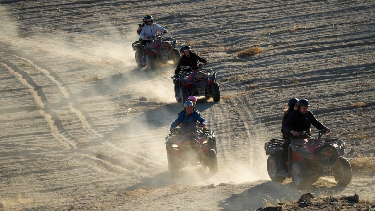 Foto - Kapadokya’da şimdi bu moda: Arazi araçları ve atlarla tur