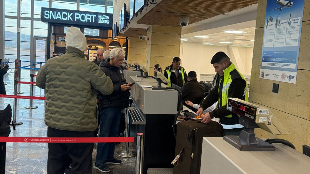 Foto - Kapadokya’ya dev yatırım! Yeni terminal ilk yolcularını karşıladı