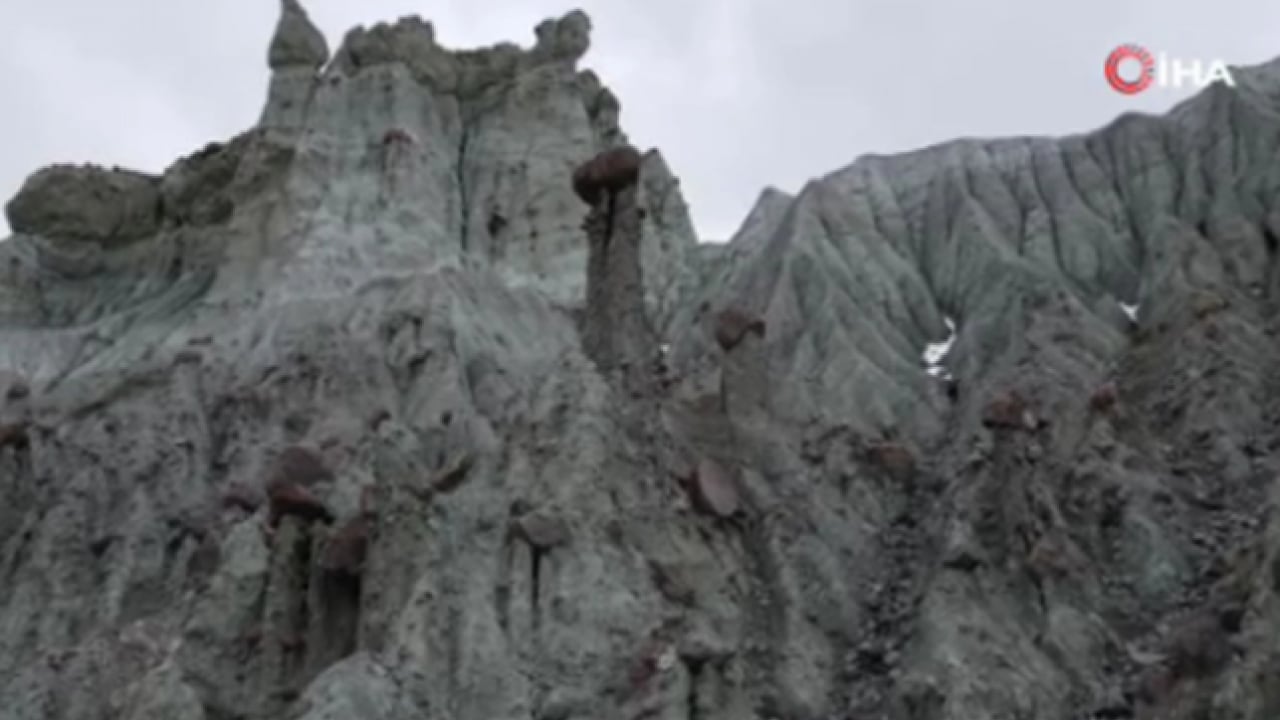 Foto - Kapadokya’yı anımsatıyor! O ilimizde görenleri şaşırtan doğa harikası