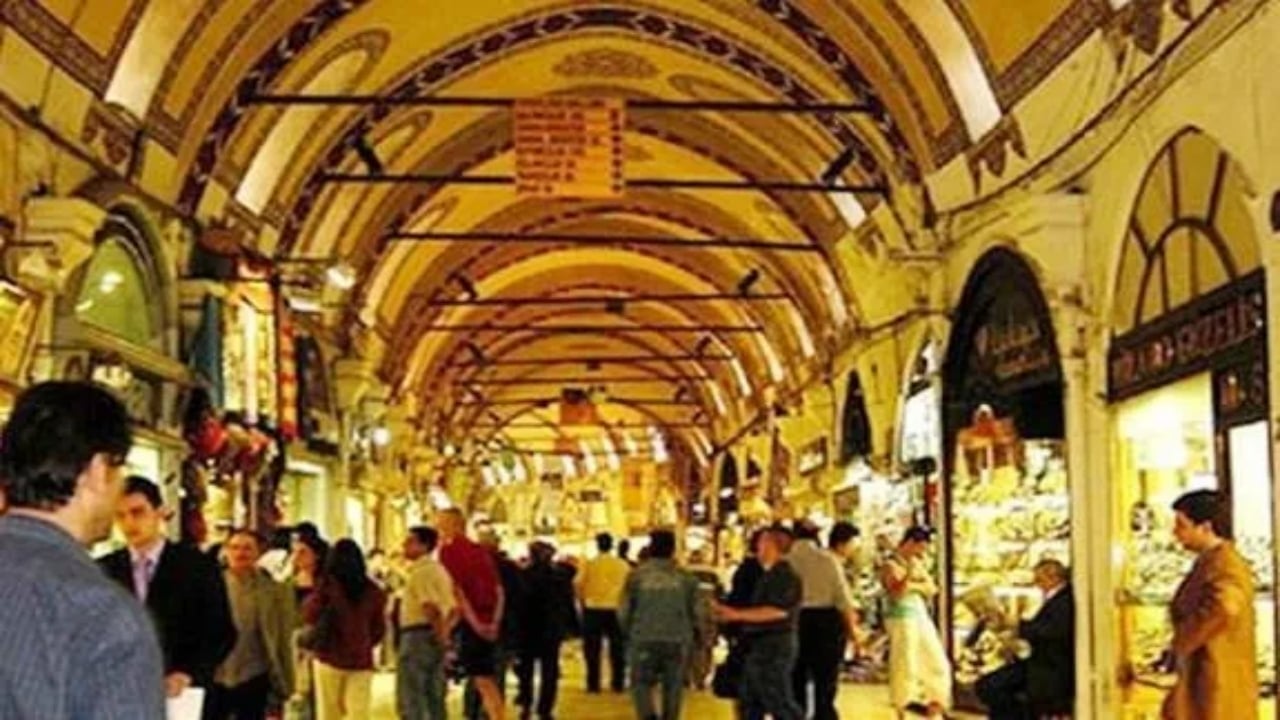 Foto - Kapalıçarşı’da olmayacak şey oldu! Esnaf artık kol kesiyor