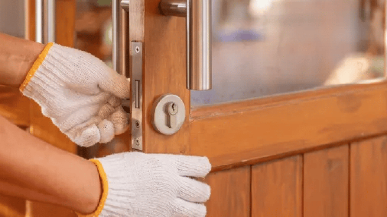 Foto - Kapı kilidindeki bu işarete dikkat! Ev güvenliğinde tüm dikkatinizi gelişmiş alarm...