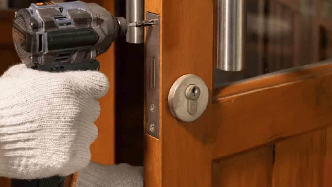 Foto - Kapı kilidindeki bu işarete dikkat! Ev güvenliğinde tüm dikkatinizi gelişmiş alarm...