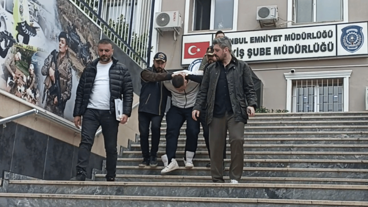 Foto - Kapıyı çaldı, kadını sebepsizce katletti: Katil zanlısı ise üniversite öğrencisi çıktı