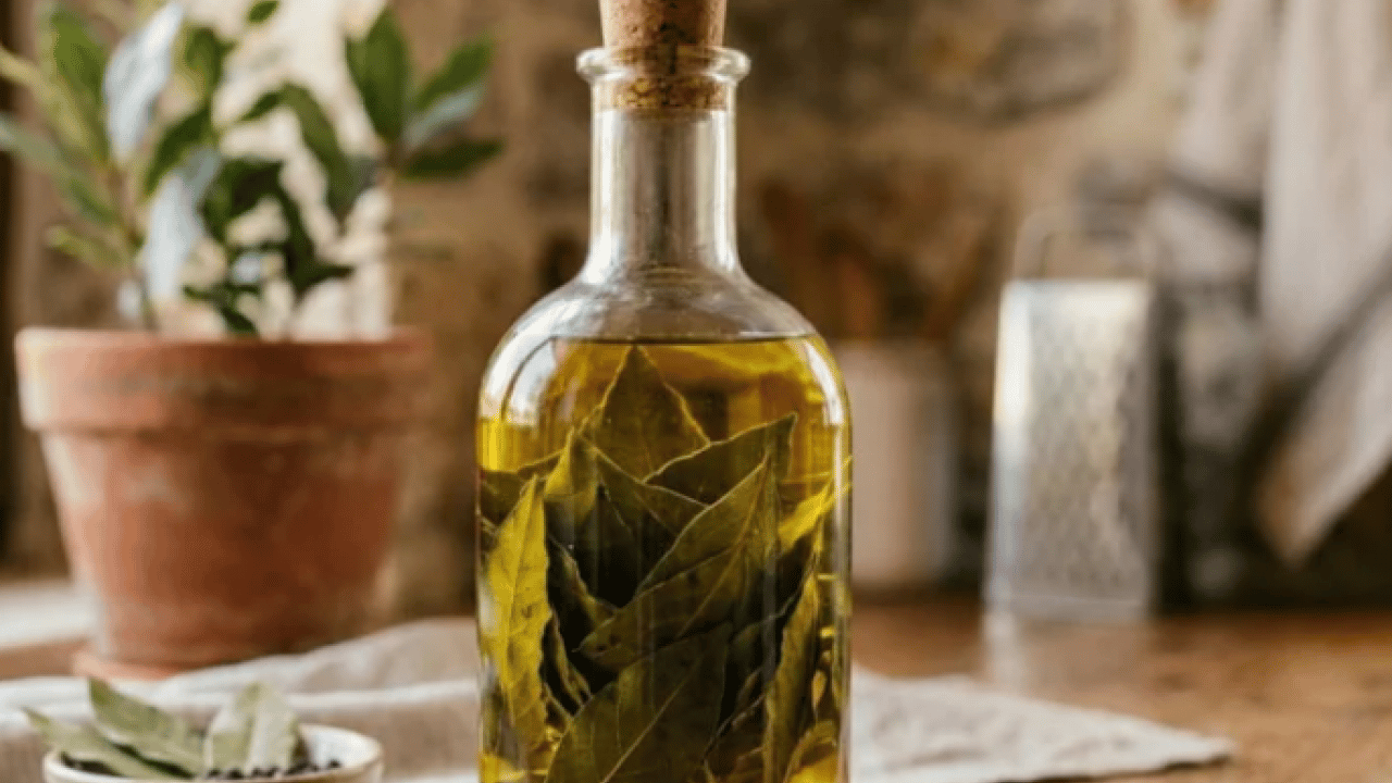 Kaplıcalara gitmeye gerek kalmadı: İşte dizlere derman olan mucize karışım!