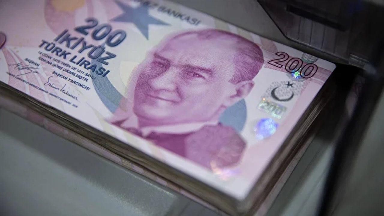 Foto - Kapsam genişledi; ikiden üçe çıkarıldı! 2 bin 160 günle erken emekli olunacak