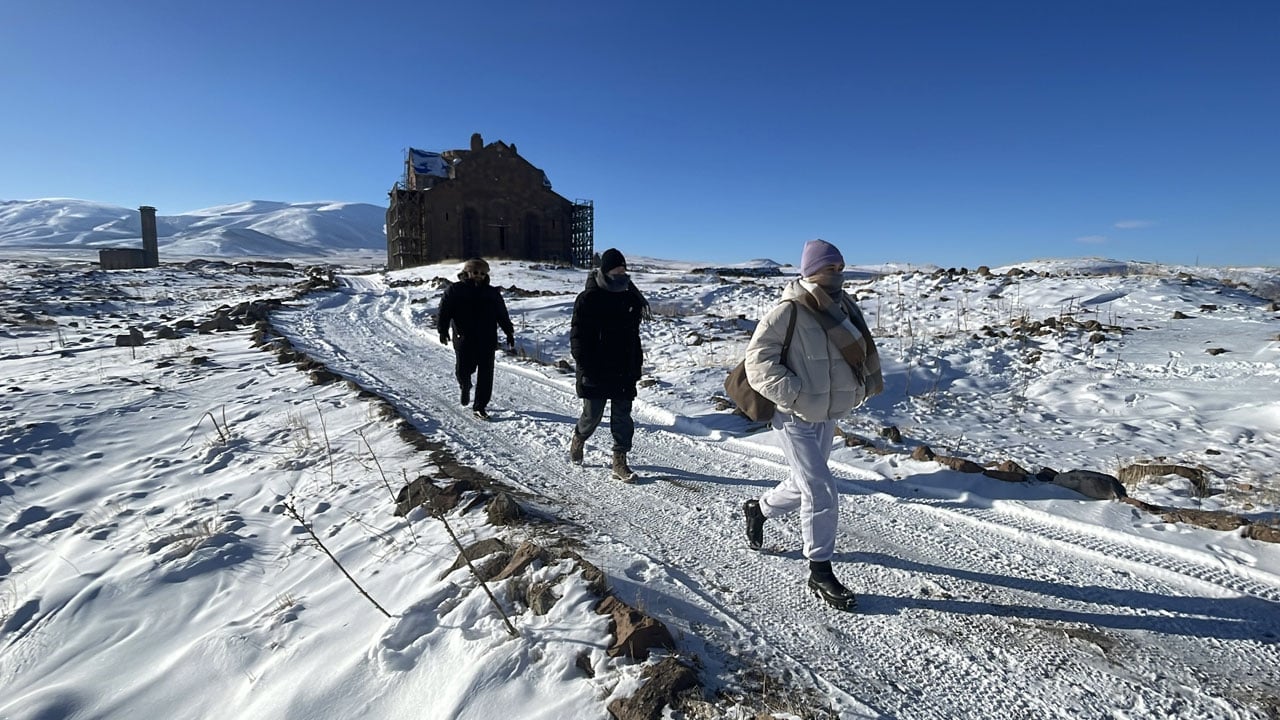 Foto - Kar altında bin yıllık şehir! Ani’de kış masalı