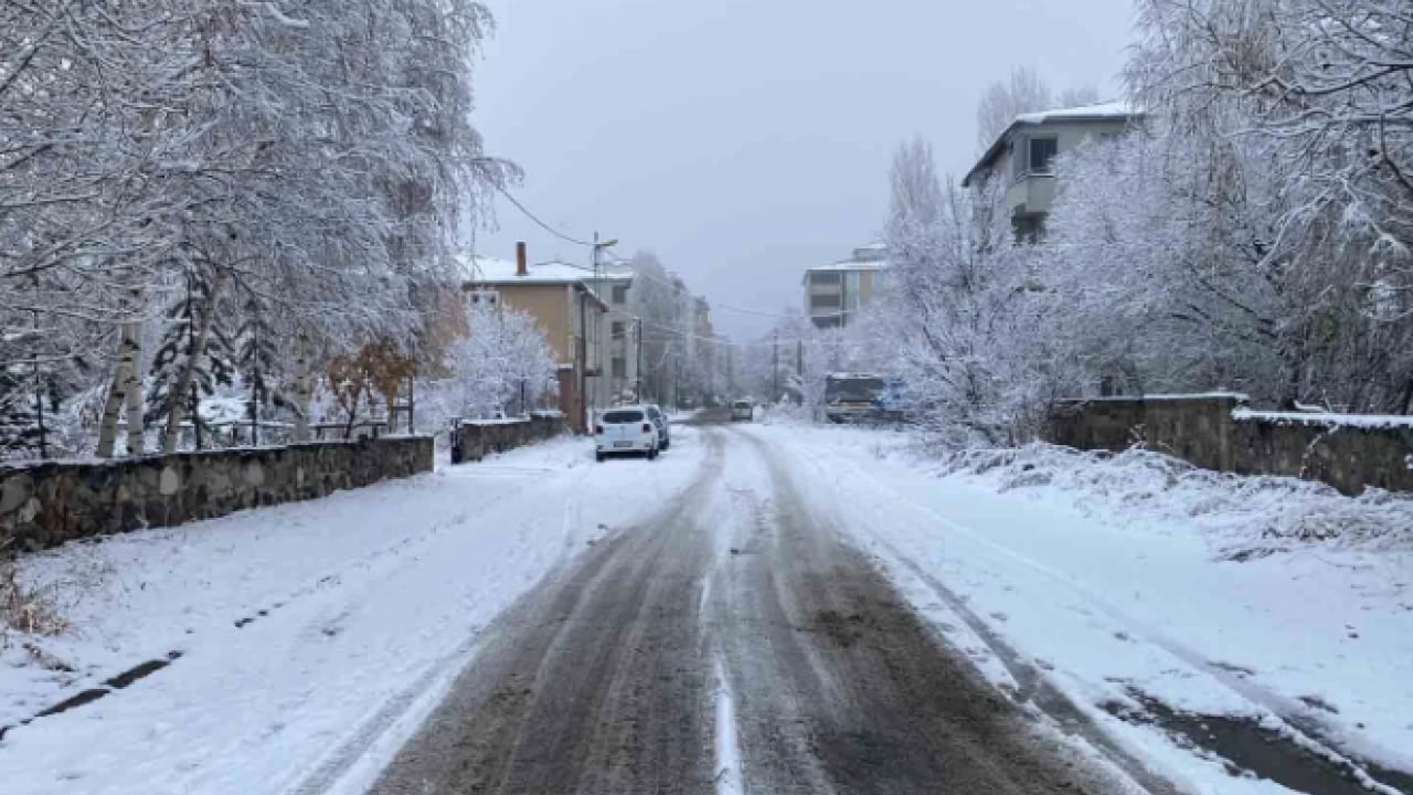 Foto - Kar bastırdı! Birçok il kara kışa teslim oldu