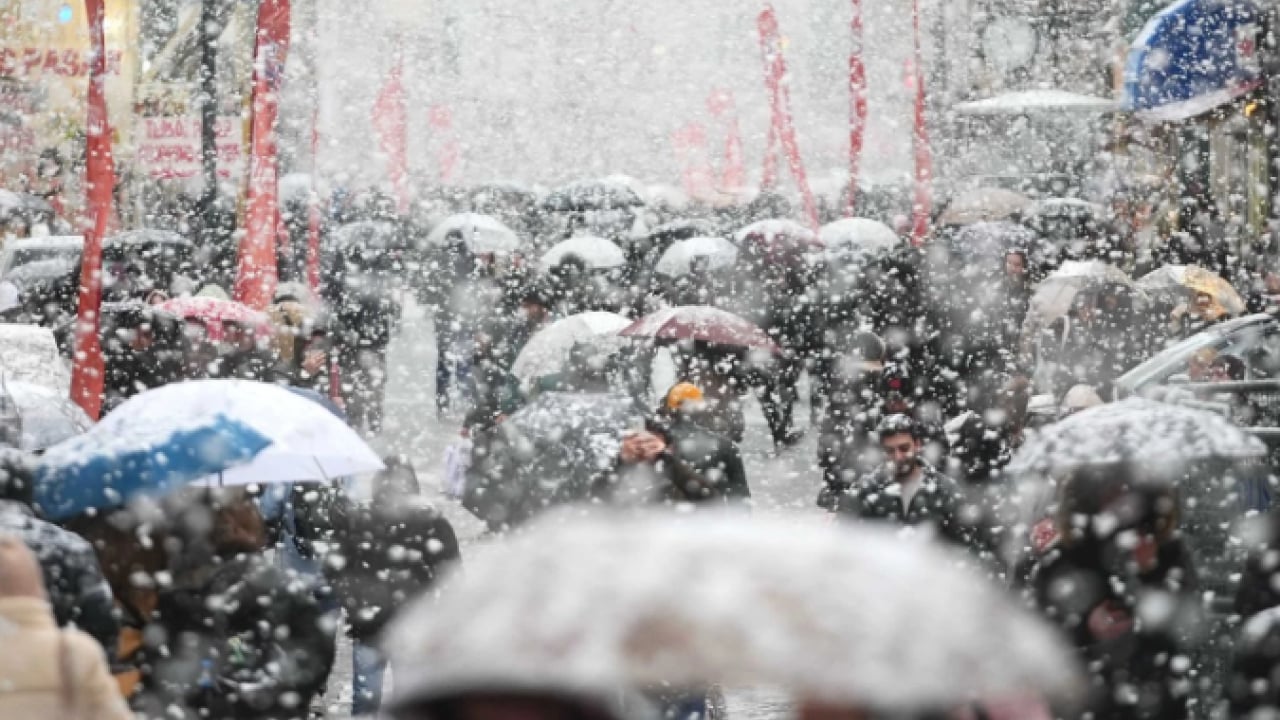 Foto - Kar bitti diye üzülmeyin! İstanbul için yeni tarih verildi