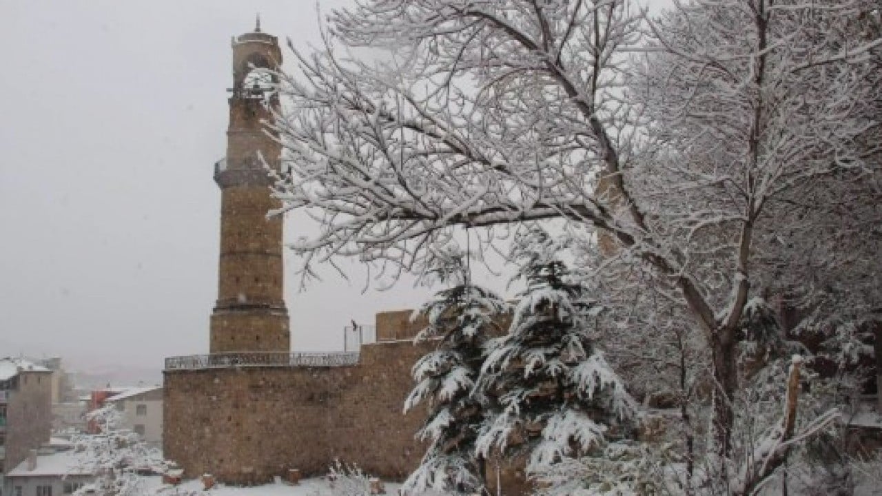Foto - Kar etkisini göstermeye başladı! Kalınlık 20 santimi buldu!