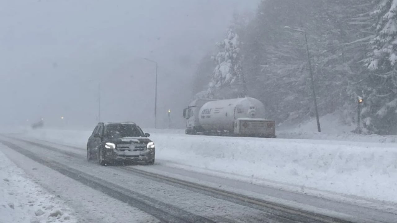 Foto - Kar, fırtına, çığ! Meteoroloji'den peş peşe uyarılar!