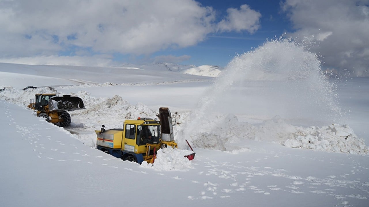Foto - Kar kalınlığı 6 metreyi aştı