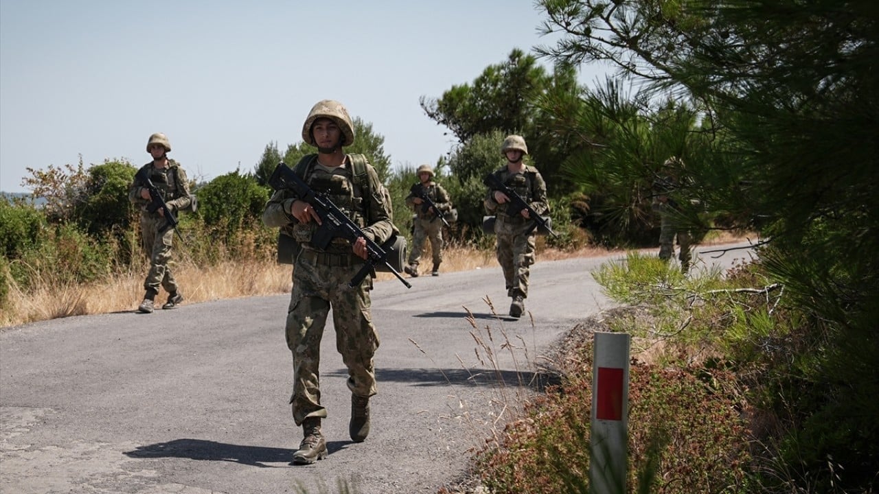 Foto - Kara Astsubay öğrencileri çakı gibi Kendilerini tatbikatta ispat ettiler