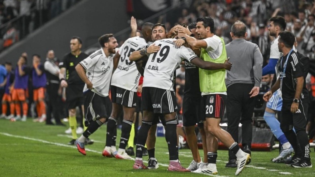 Foto - Kara Kartal, Boz Baykuşlara karşı! İşte muhtemel 11