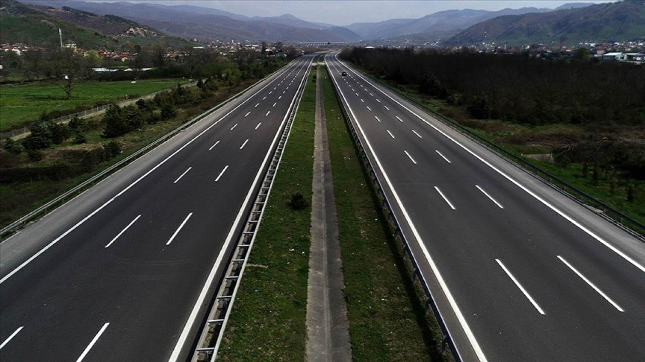 Foto - Kara yolları ‘akıllı’ ve ‘güvenli’ dönüşüm atağına geçti