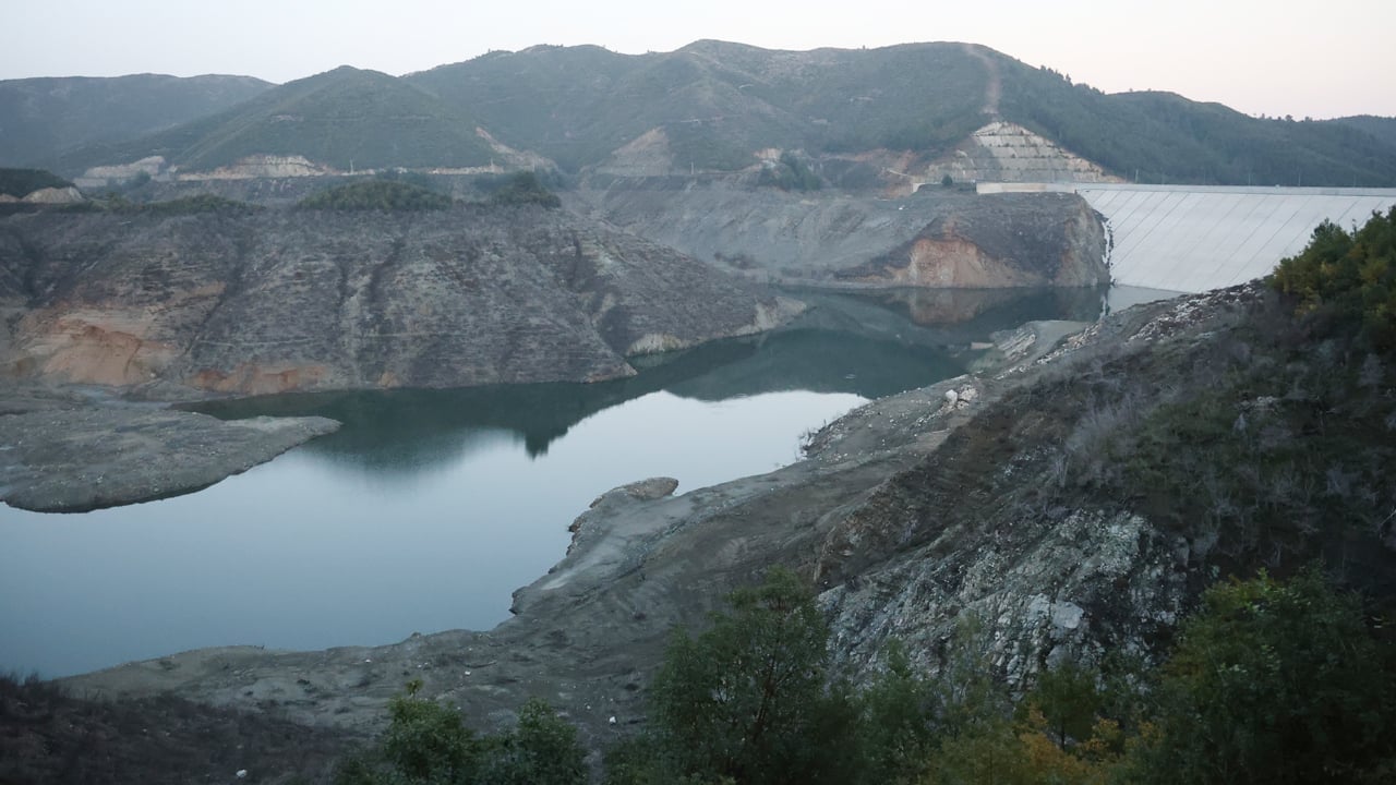 Foto - Karaçay Barajı neredeyse yok oldu! Hatay tehlikenin eşiğinde! Seviye yüzde 6’ya indi