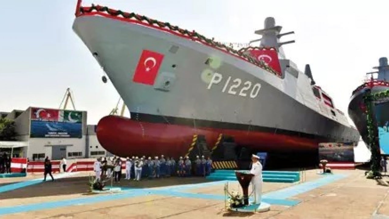 Foto - 'Karadeniz'deki ateş bizi de sarar' deyip Türkiye'den savaş gemisi aldılar