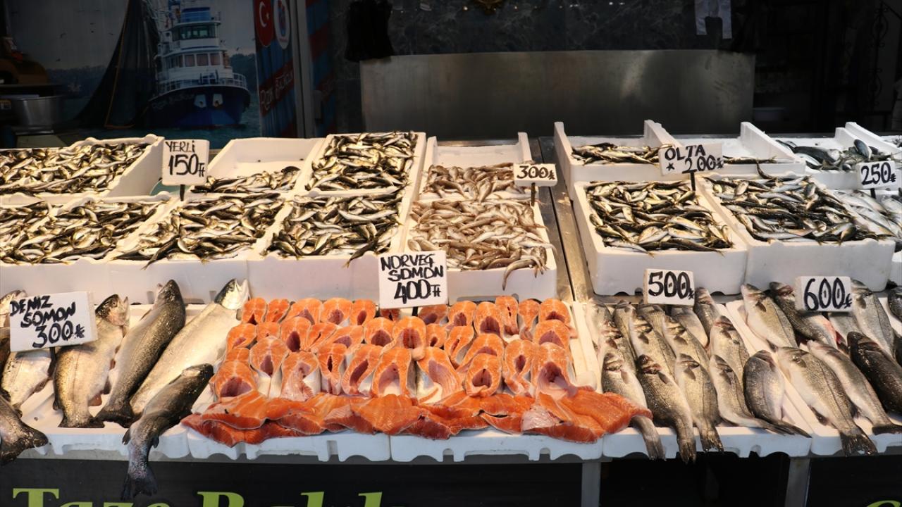 Foto - Karadenizli balıkçılar sezonu değerlendirdi! Palamut üzdü, hamsi mutlu etti