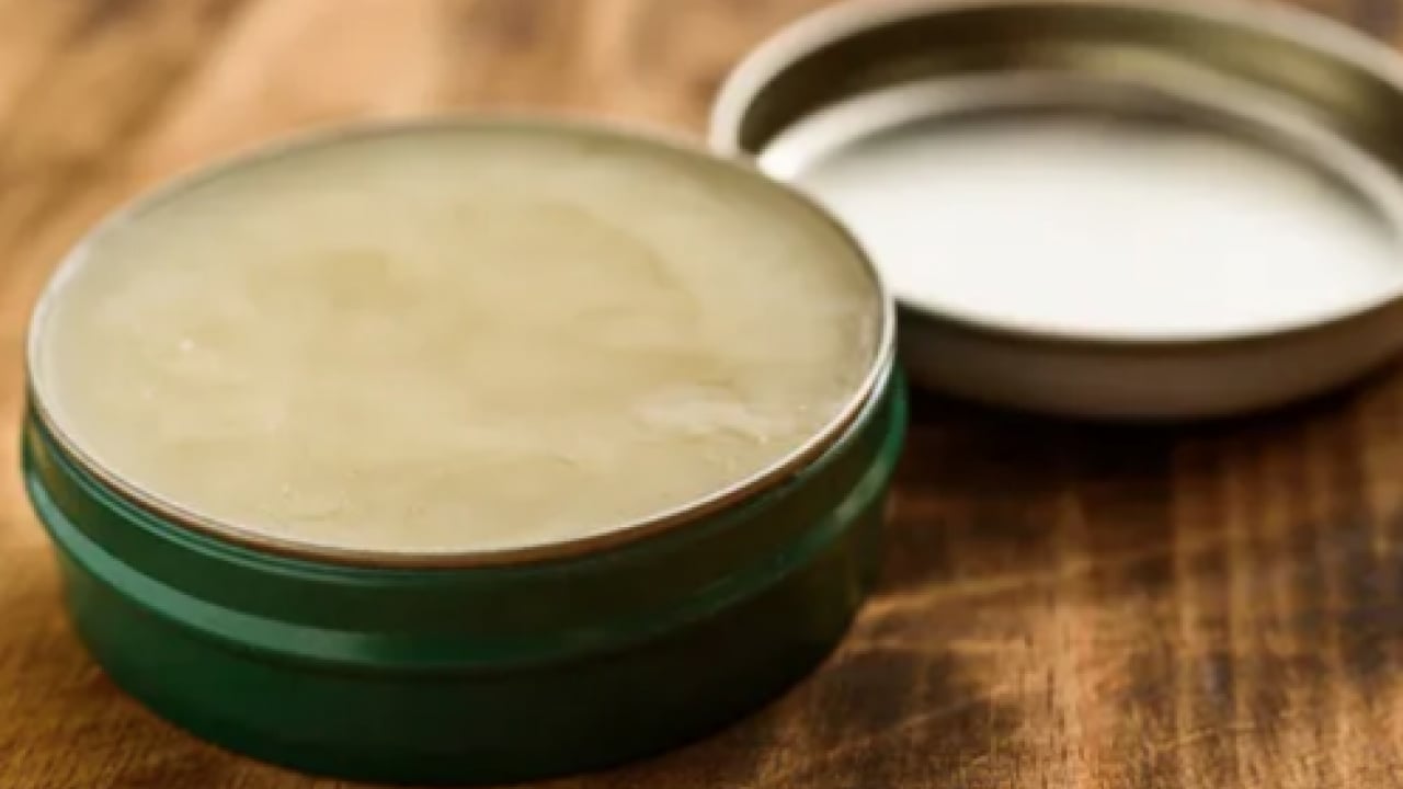 Foto - Karatay Hoca'nın efsane önerisiydi: Ağrısı olan dizlerine sürsün! Karışım içine ekleyin...