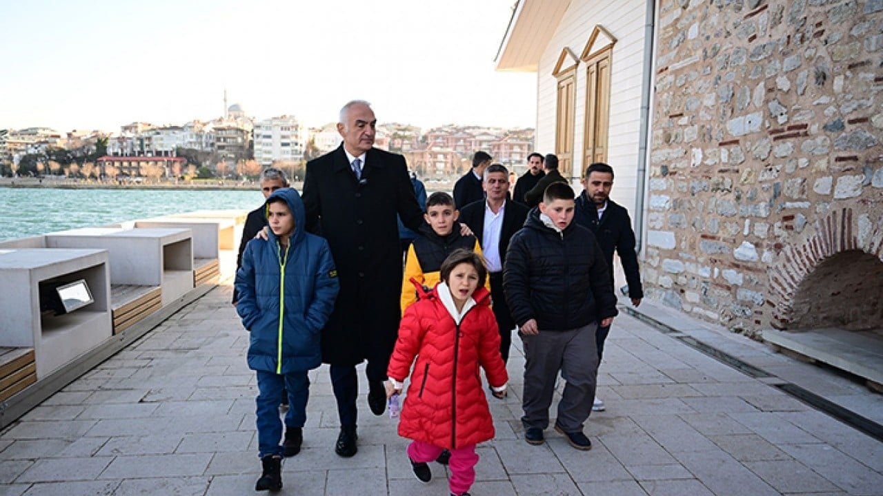 Foto - Kardan Kız Kulesi yapan çocukları Kız kulesi'nde ağırladı