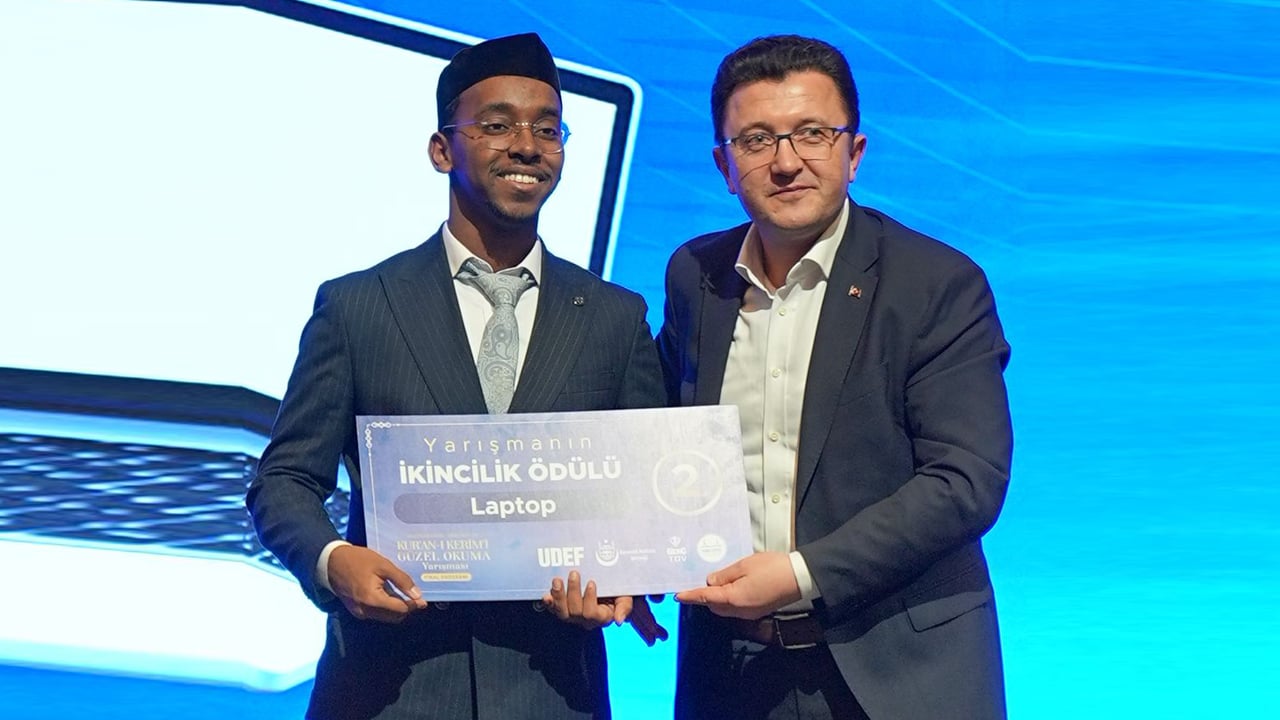 Foto - Kardeşlik ve dayanışma Kur’an tilavetiyle güçlendi! Manevi buluşmada büyük heyecan!