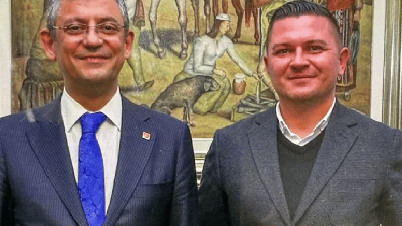 Foto - Kargo kutusundan 100 bin dolar çıktı: CHP’de 