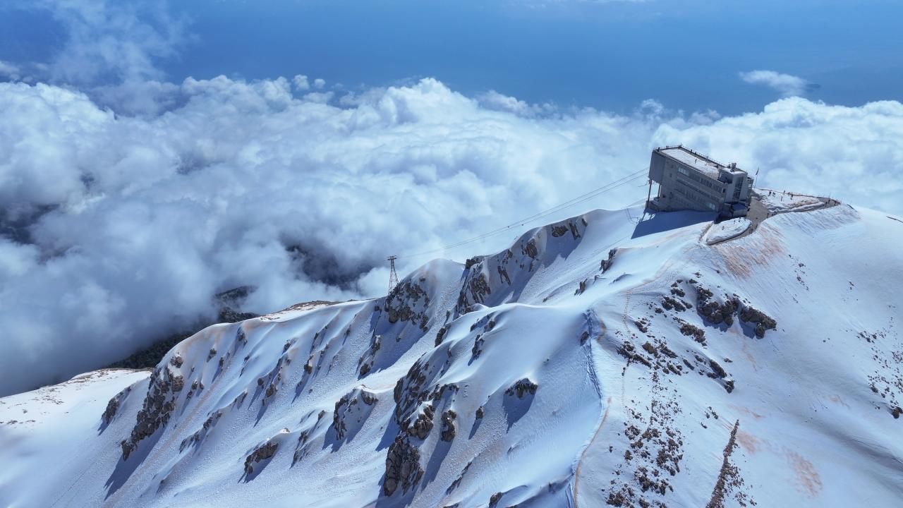 Foto - Burası Doğu Anadolu değil Akdeniz! Karlı Antalya ziyaretçi çekiyor