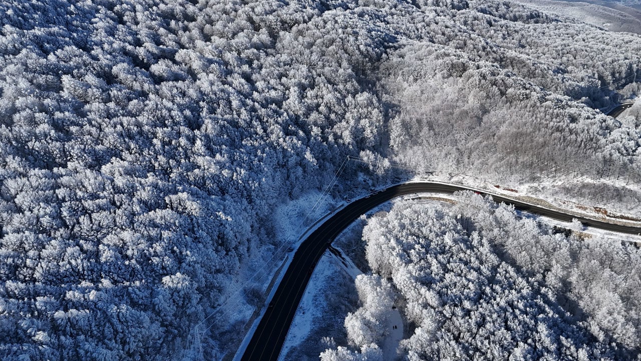 Foto - Kartpostallık manzara! Istranca’nın zirveleri beyaza büründü