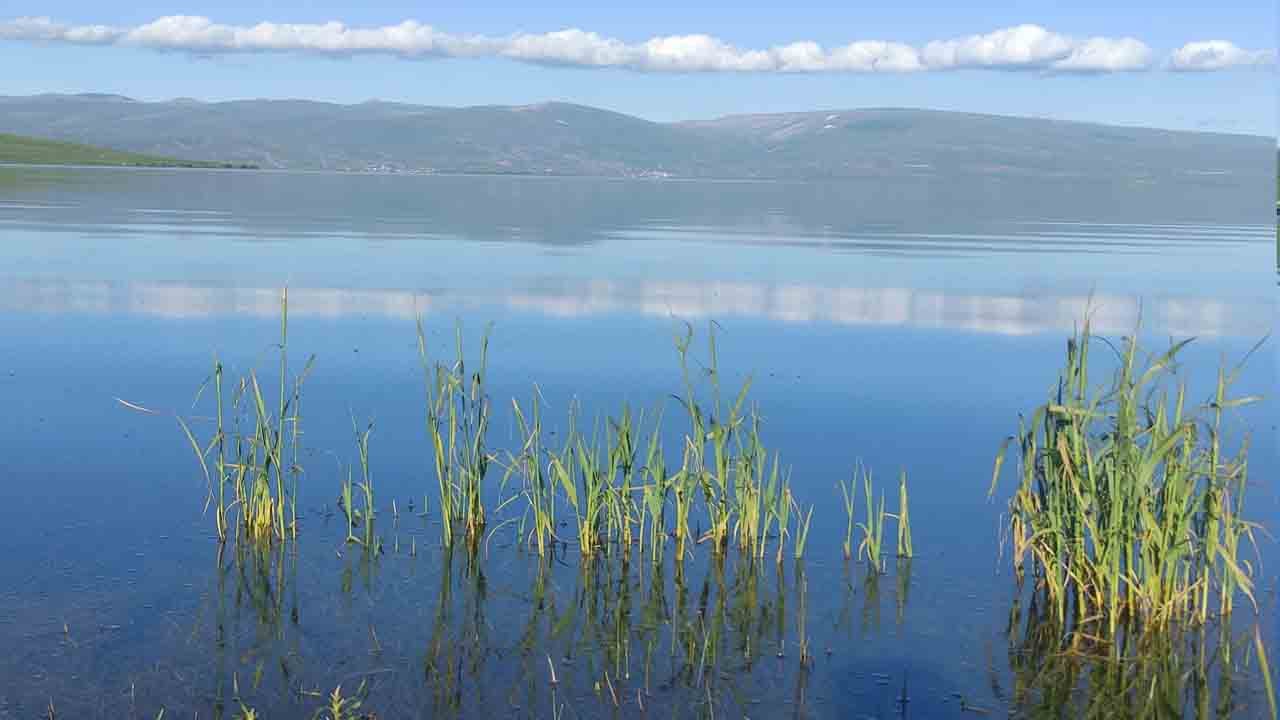 Foto - Kartpostallık manzaralar: Çıldır Gölü’nde 32 yıl sonra bir ilk