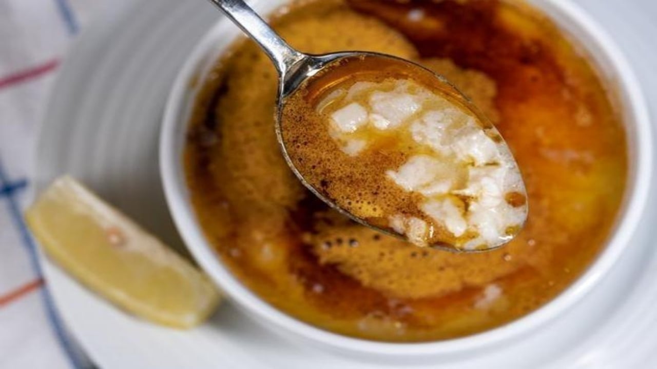 Foto - Kaşık kaşık içiyoruz ama aslında tam bir zehir! Uzmanlar uyardı: Böbrekleri bitiriyor, ömrü 10 yıl kısaltıyor