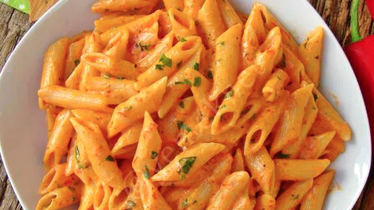 Foto - Kaşık kaşık tüketin! Fayda sağlamanın en iyi yolu: Domates soslu makarna tarifi