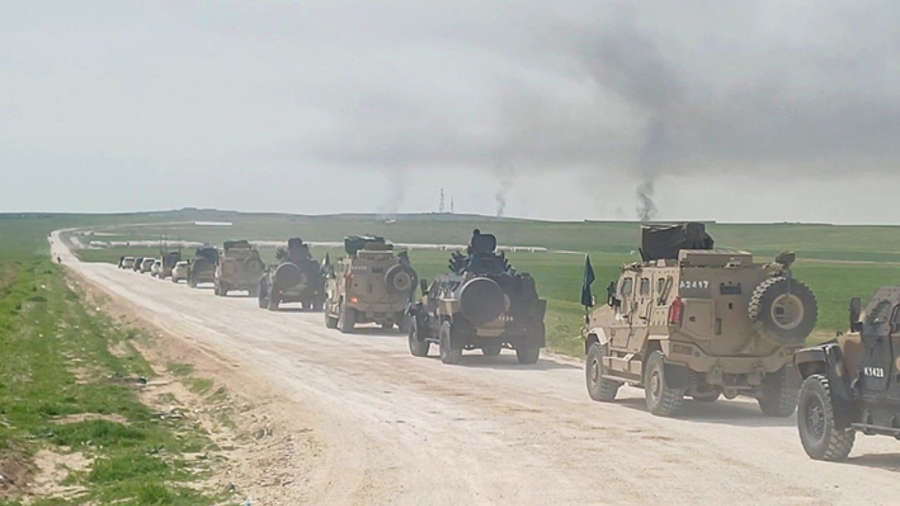 Foto - Kasrek Hava Üssü, Suriye ordusunun kontrolüne geçti ABD bir bir terkediyor