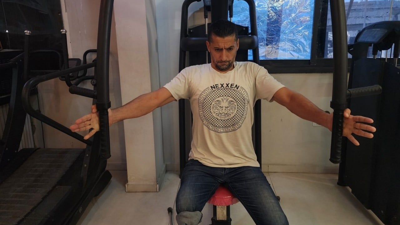 Foto - Katil devlet İsrail’in saldırısında bacağını kaybetmişti! Filistinli antrenör, sporla hayata tutunuyor