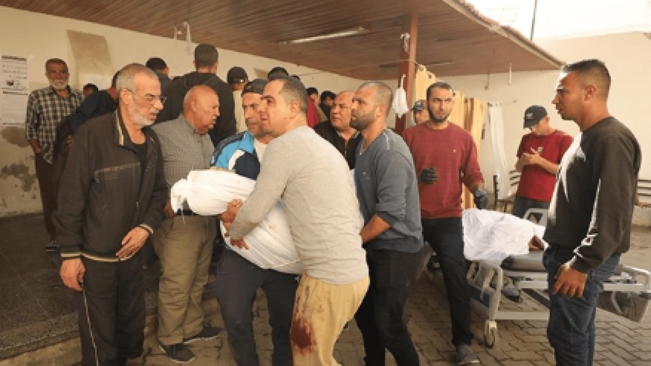 Foto - Katil İsrail Gazze’yi vurmaya devam ediyor! Enkaz altından cenazeler fışkırıyor: Şehit sayısı korkunç rakama ulaştı