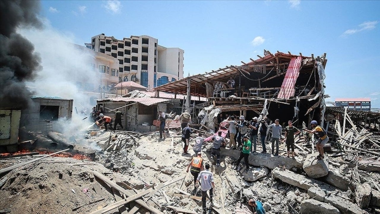 Foto - Katil İsrail'in Gazze'ye saldırılarında can kaybı 70 bini aştı