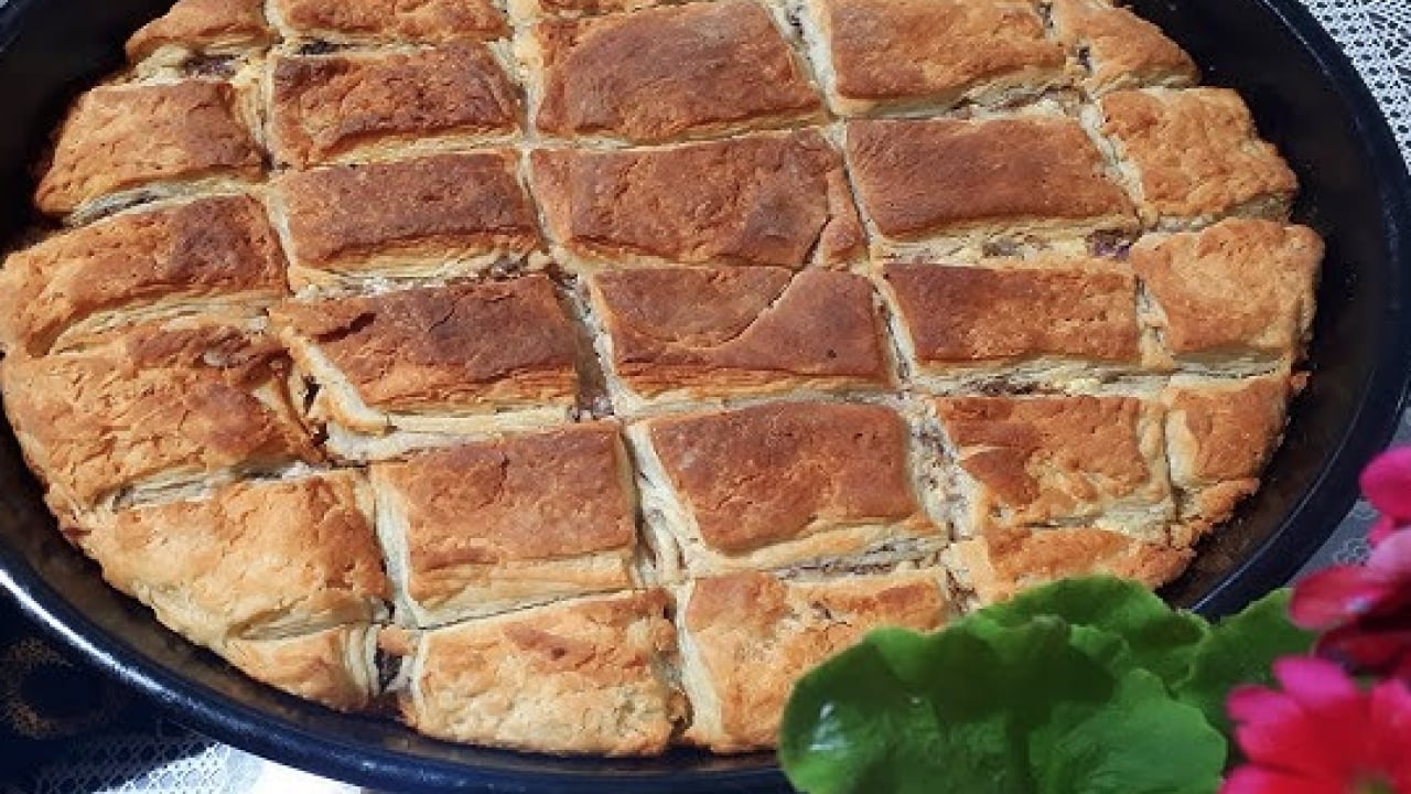 Foto - Kavurma, bal ve kuru dut bir arada! Bingöl’ün ezber bozan 'Zervet Böreği' lezzeti