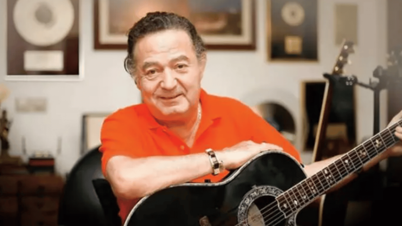 Kayahan'ın büyük takıntısı ortaya çıktı! Kızının adını bile etkilemiş!