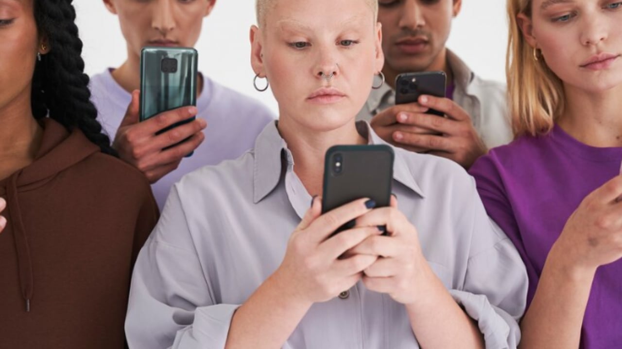 Foto - Kaygıyı sürekli besliyor: Kontrol etmezseniz sizi ele geçiriyor! 