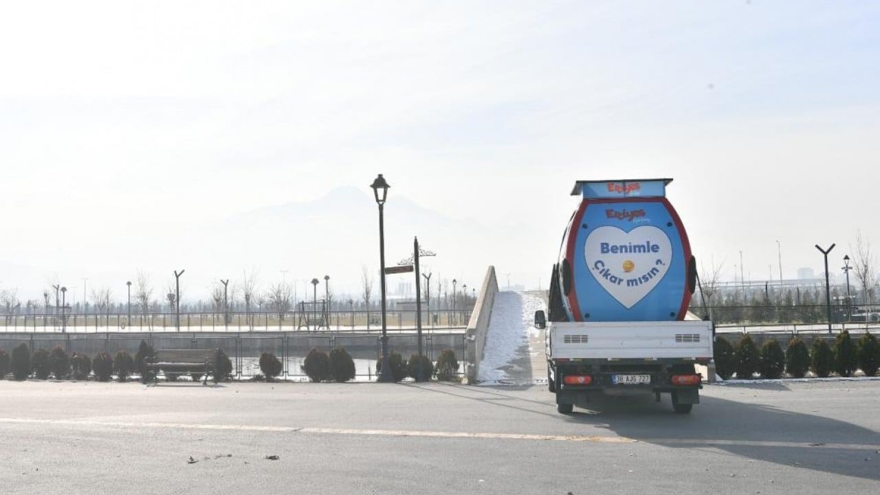 Foto - Kayseri işi tanıtım: "Benimle çıkar mısın?"