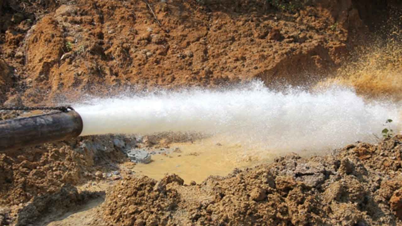 Foto - Kayseri'de yerin altı fokur fokur kaynıyor: Petrol gibi fışkıracak