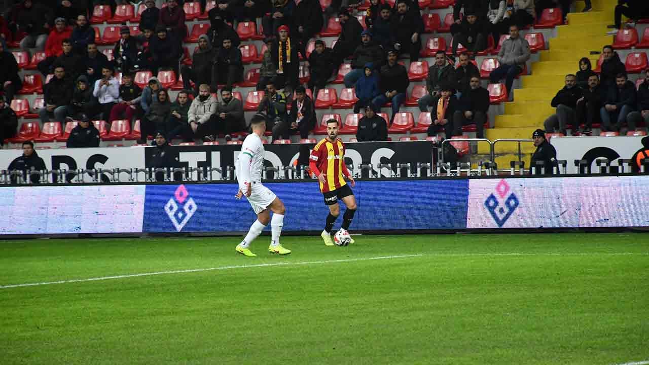 Foto - Kayserispor-Alanyaspor maçında gol sesi çıkmadı